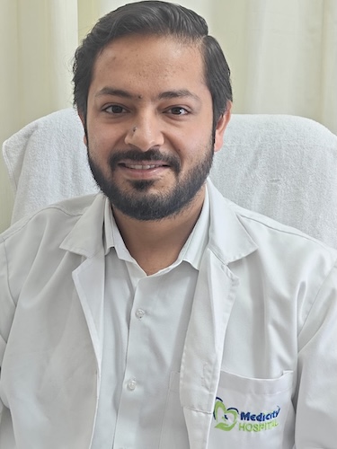 DR AKHILESH KUMAR
